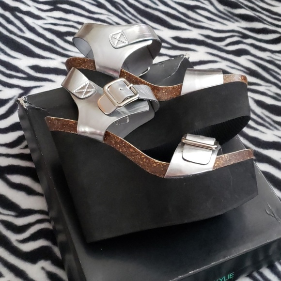 Kendall & kylie madden girl platform wedges - Picture 4 of 4